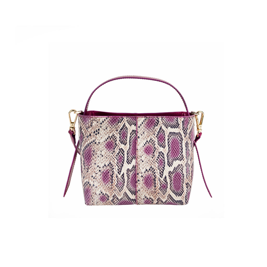 Dakota - малка крос боди чанта - цвят бордо със змийски принт