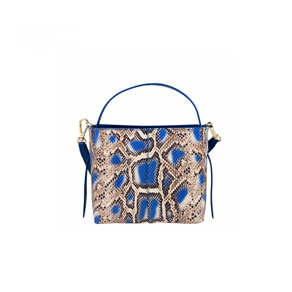 Dakota - малка крос боди чанта - цвят син със змийски принт