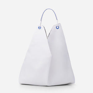 Tara - чанта за рамо от естествена кожа в бяло