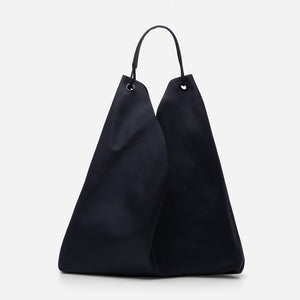 Tara - чанта за рамо от естествена кожа в черно