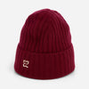 Плетена шапка с метално лого - бордо