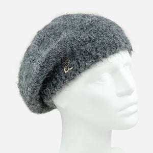 Плетена шапка тип барета в сиво